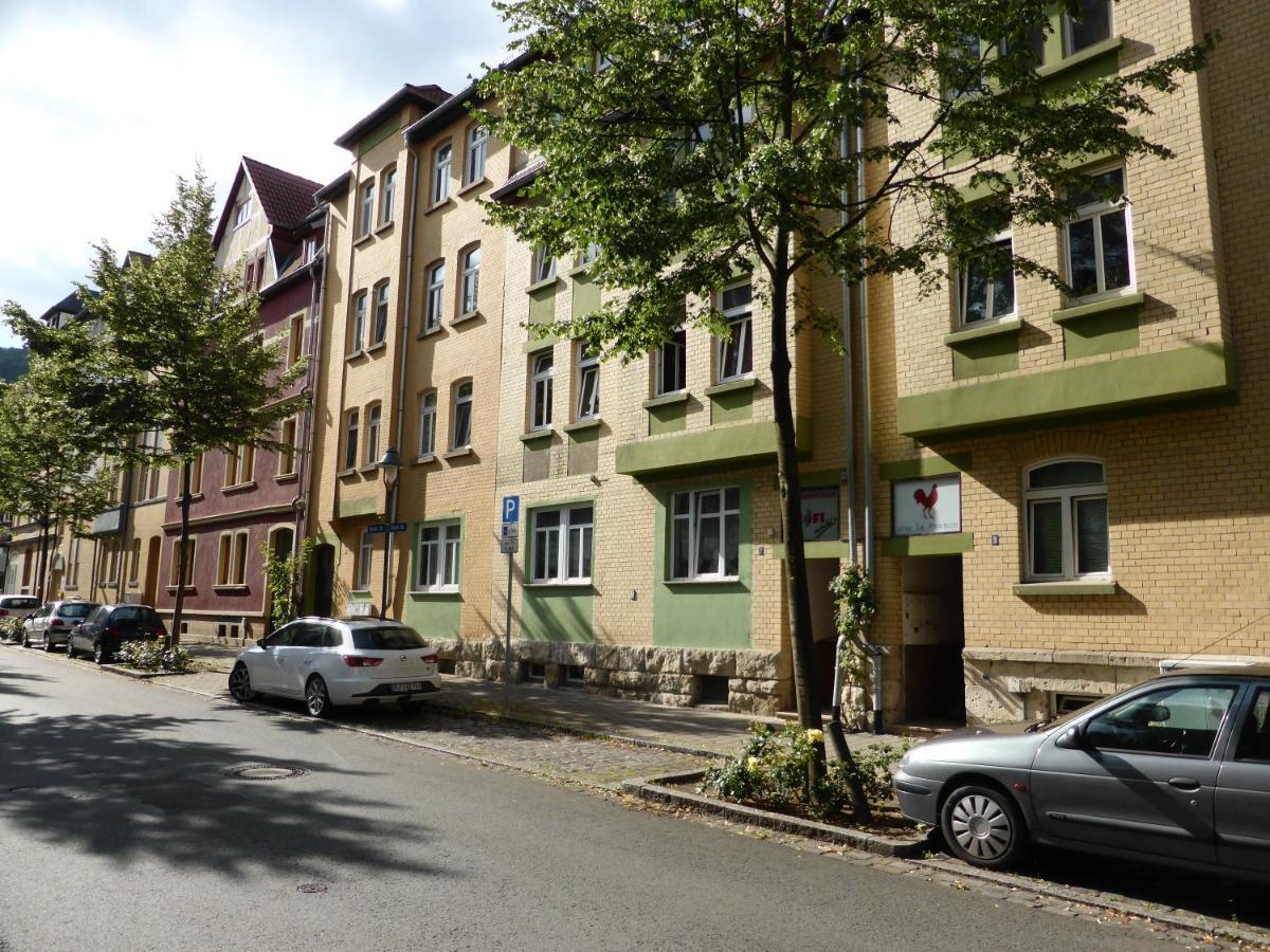Apartment Humboldt 3 Schlafzimmer,Wifi, Netflix Parken, Terrasse, Klimatisiert, Naehe Zentrum Jena Exterior foto