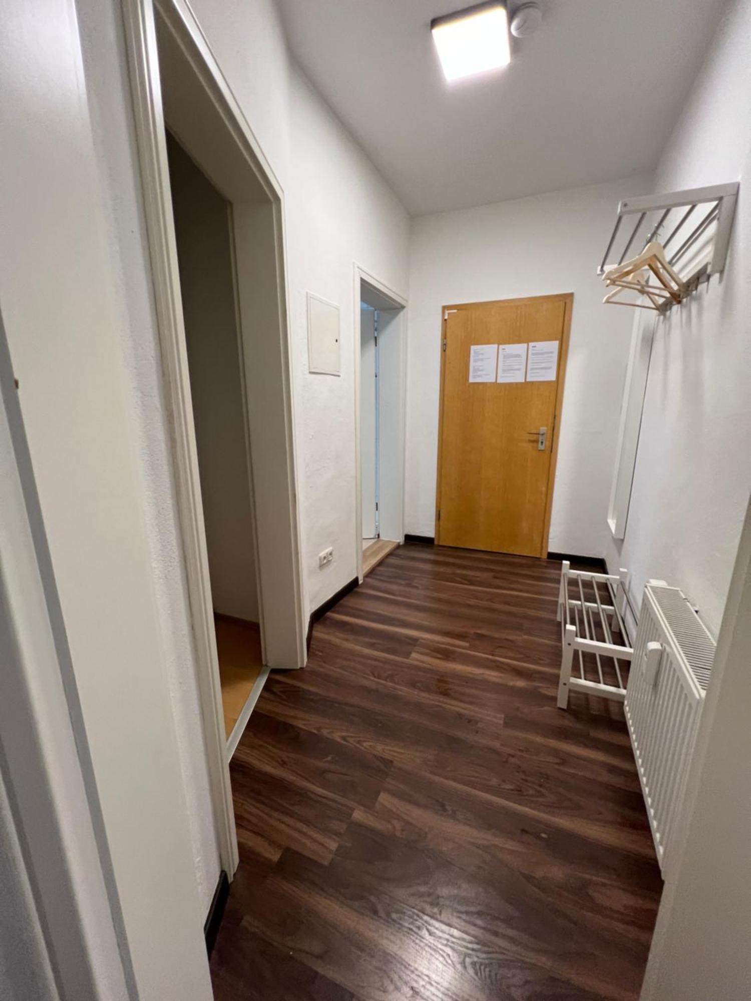 Apartment Humboldt 3 Schlafzimmer,Wifi, Netflix Parken, Terrasse, Klimatisiert, Naehe Zentrum Jena Exterior foto